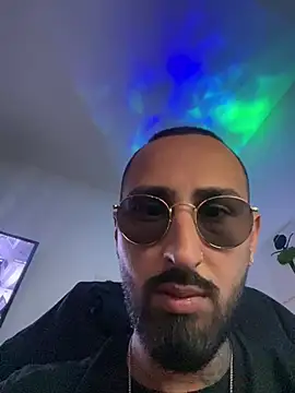 Baddfuckerr online show from July 24, 2:18 am
