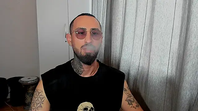 Baddfuckerr online show from January 21, 1:21 pm