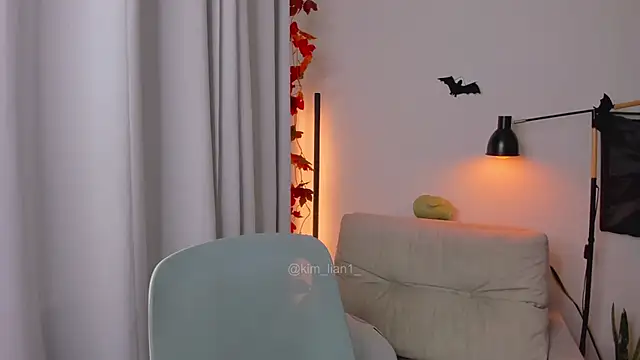 kim lian21 online show from October 10, 12:17 pm