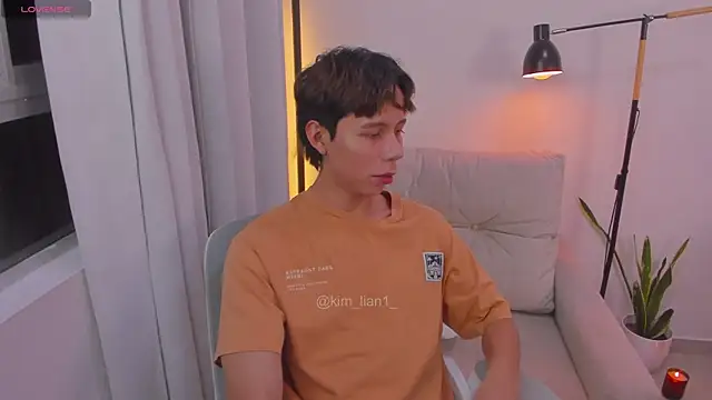 kim lian21 online show from September 15, 3:40 am