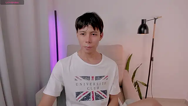 kim lian21 online show from February 7, 9:06 am