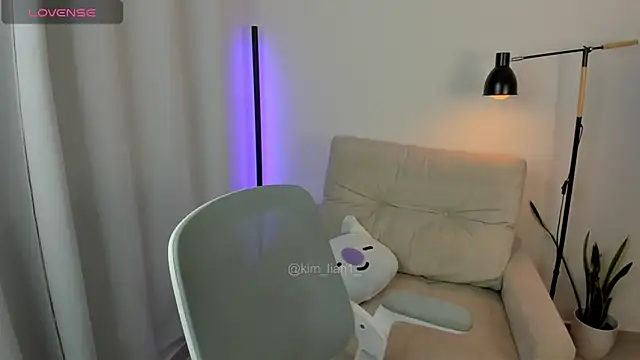 kim lian21 online show from November 14, 11:14 am