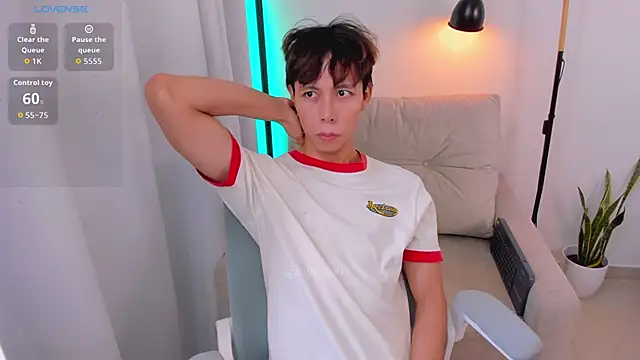 kim lian21 online show from September 21, 1:05 pm