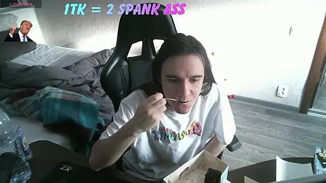 izilizi 23 online show from February 26, 6:46 am