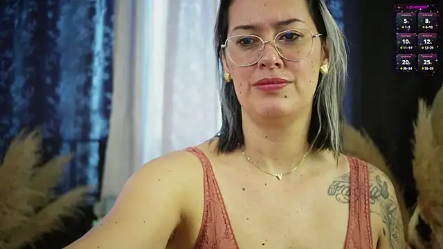 isaibanez online show from November 26, 3:12 pm