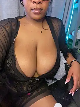 YellowHoneyDip online show from April 1, 8:59 am