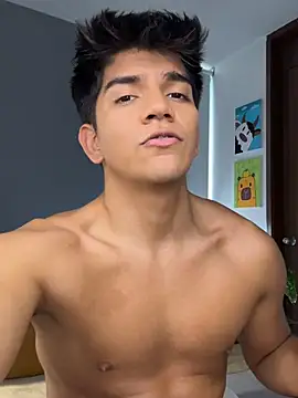 santiago 01 online show from May 28, 8:37 pm