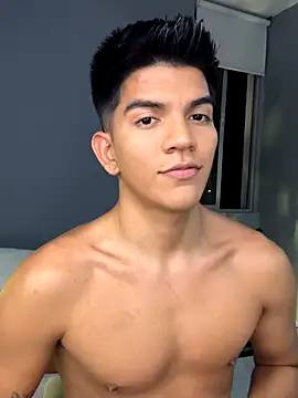 santiago 01 online show from September 26, 1:12 am