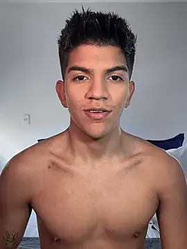 santiago 01 online show from February 17, 2:06 pm