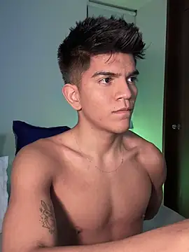 santiago 01 online show from January 30, 4:27 am