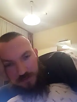 Klinsch online show from February 9, 8:51 pm