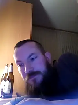 Klinsch online show from February 23, 9:15 pm