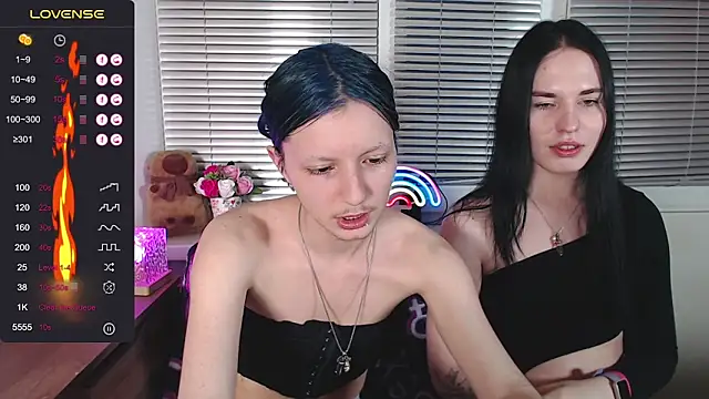 sky9669 online show from March 25, 3:55 pm