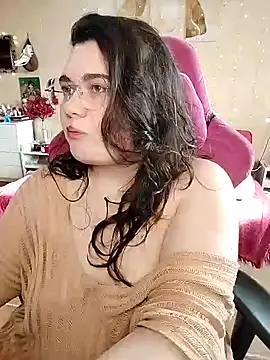 DenisHailey online show from March 23, 5:21 am