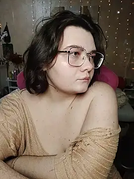 DenisHailey online show from March 1, 6:19 pm