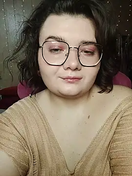 DenisHailey online show from March 25, 7:13 pm