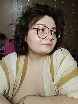 DenisHailey online show from March 15, 7:21 pm