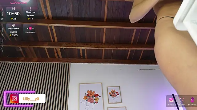 LillyDolls23 online show from December 17, 12:43 pm