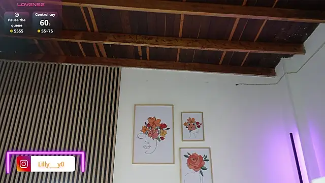 LillyDolls23 online show from January 16, 1:04 pm