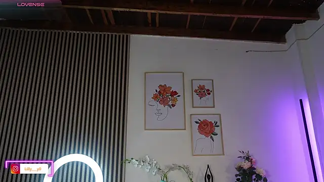 LillyDolls23 online show from April 10, 1:07 pm