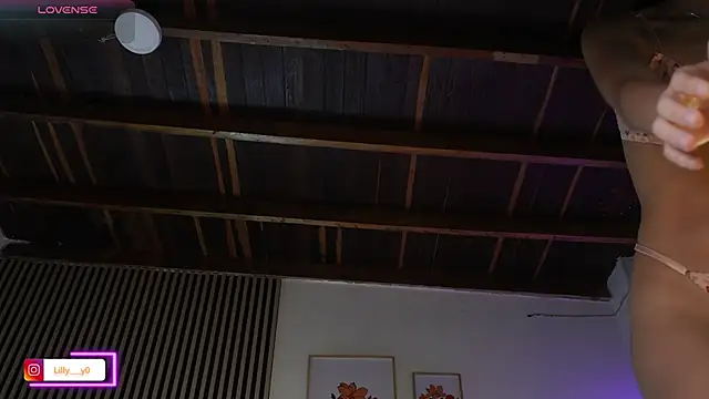 LillyDolls23 online show from April 8, 1:23 pm