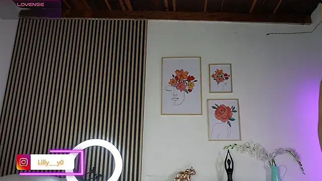 LillyDolls23 online show from February 3, 1:05 pm