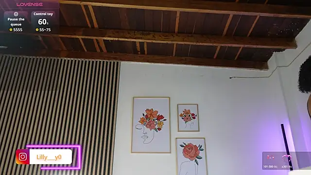 LillyDolls23 online show from January 10, 1:06 pm