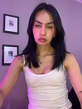romma95 online show from June 16, 7:36 pm