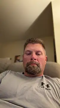 Snapshot of originalhempfarmer chatting on May 6, 2:15 am originalhempfarmer online show from May 6, 2:15 am