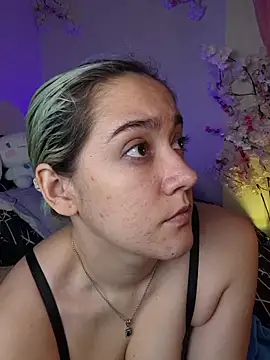 Snapshot of NaomiShimizu chatting on November 14, 9:07 pm NaomiShimizu online show from November 14, 9:07 pm