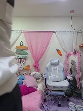 NaomiShimizu online show from April 8, 7:48 pm