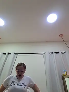 NaomiShimizu online show from May 29, 8:37 pm