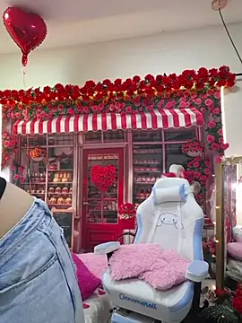 NaomiShimizu online show from February 10, 9:03 pm