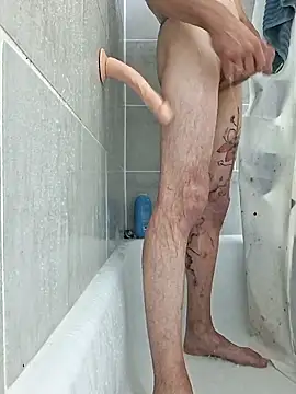 chillmfrs online show from October 15, 5:28 am