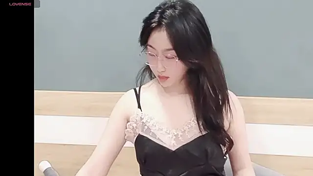 Snapshot of Chuppa_Chup chatting on January 17, 11:17 am Chuppa Chup online show from January 17, 11:17 am