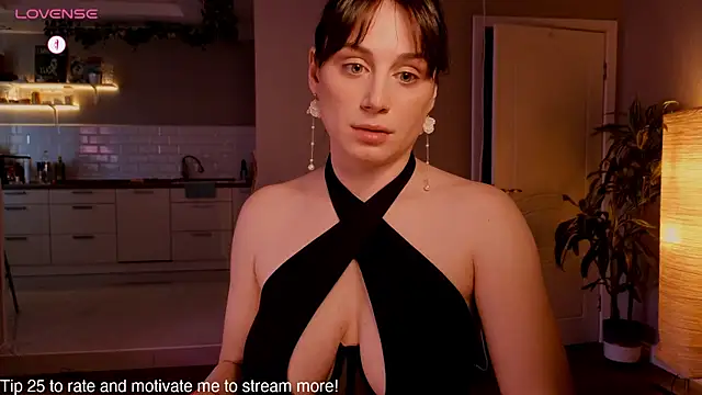 moon deity  online show from April 6, 2:29 pm