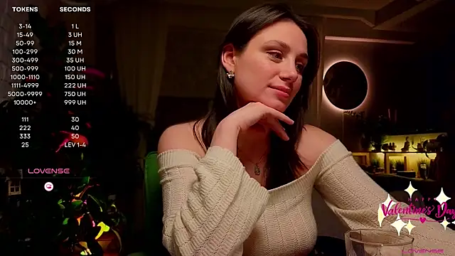 moon deity  online show from February 14, 7:12 pm