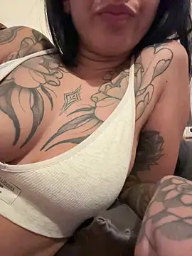 Nadiasexy online show from February 18, 4:47 pm