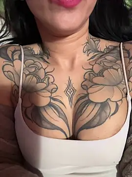 Nadiasexy online show from March 17, 5:49 pm