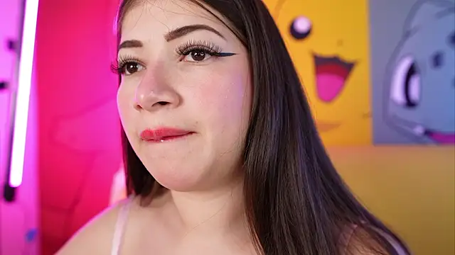 miss  pamela online show from March 28, 11:00 am