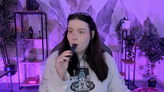 CoralineKeyns online show from October 21, 5:18 am