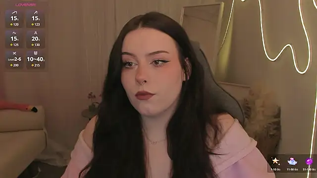 CoralineKeyns online show from March 20, 5:30 am