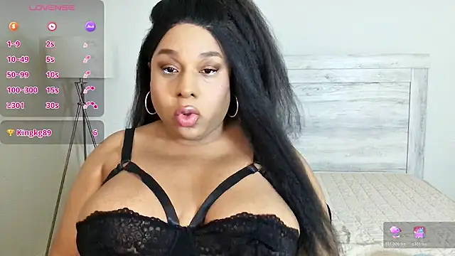 Carmen Cream online show from March 25, 9:41 am