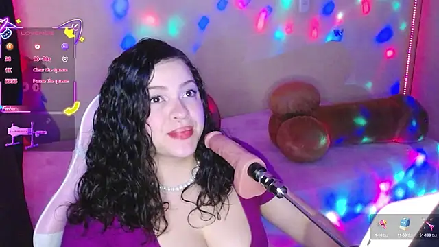 Snapshot of kim_saenz20 chatting on June 21, 2:28 am kim saenz20 online show from June 21, 2:28 am