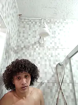 Nicolaskribeiro online show from February 21, 12:17 pm