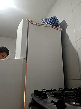 Nicolaskribeiro online show from October 8, 12:39 pm