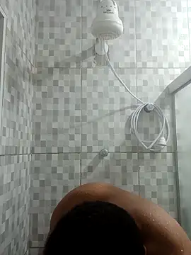 Nicolaskribeiro online show from September 12, 11:48 pm