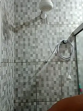 Nicolaskribeiro online show from November 3, 5:49 pm