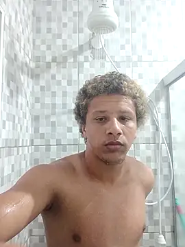 Nicolaskribeiro online show from November 17, 9:35 am