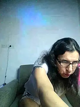 Cameron puppy online show from December 21, 3:19 am